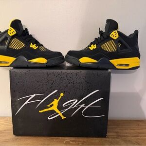 Jordan 4 Retro Kids Black and Yellow Sneakers